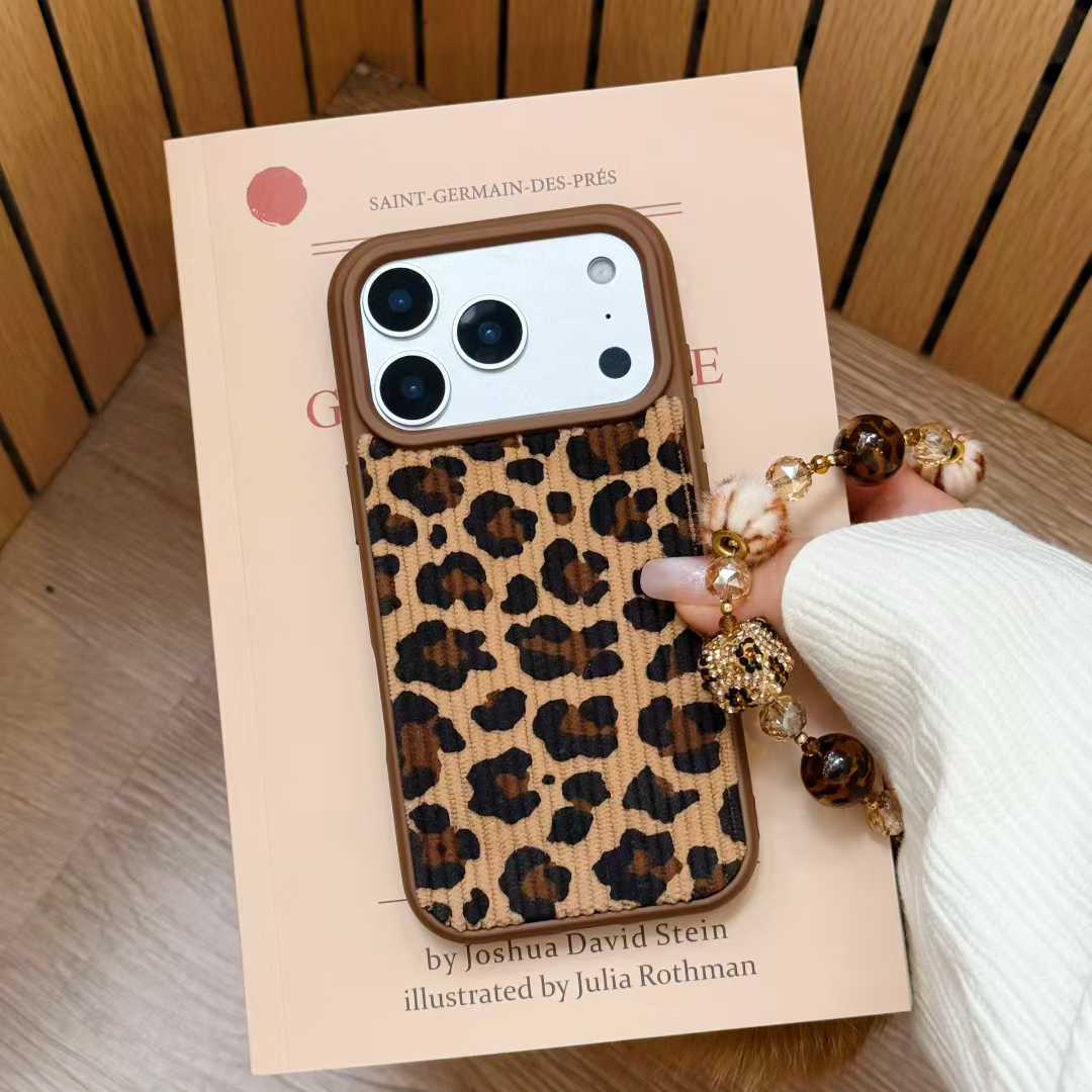 New leopard print phone case
