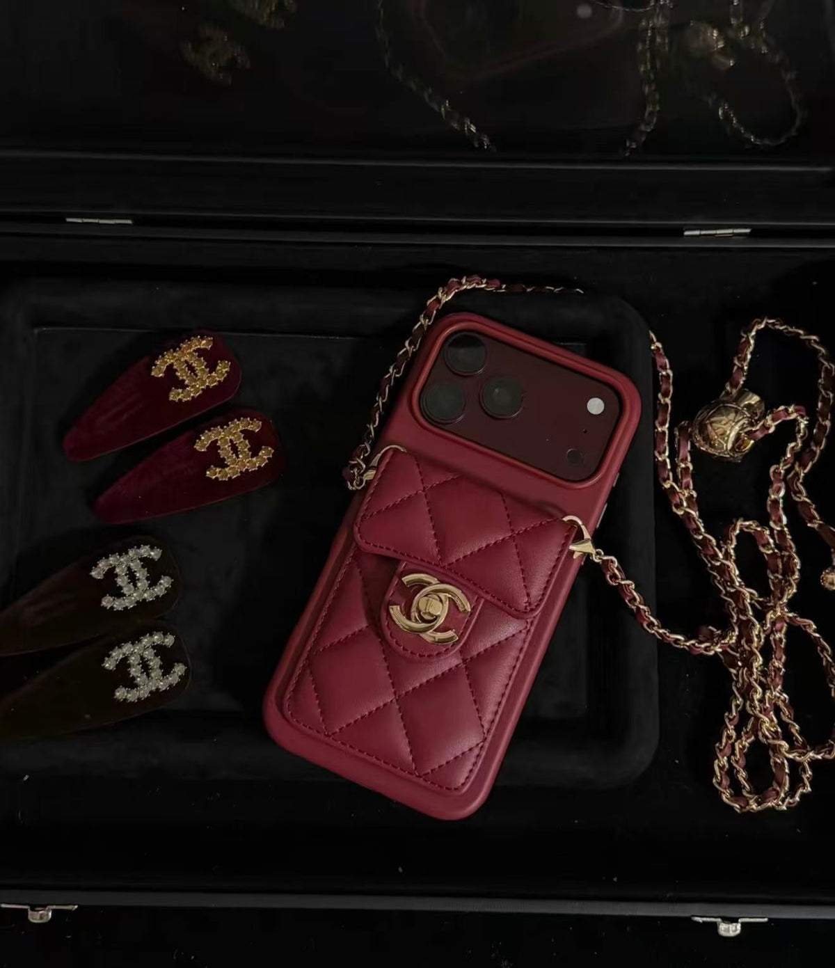 2026Affordable Luxury Lambskin Crossbody Phone Case with Card Slot